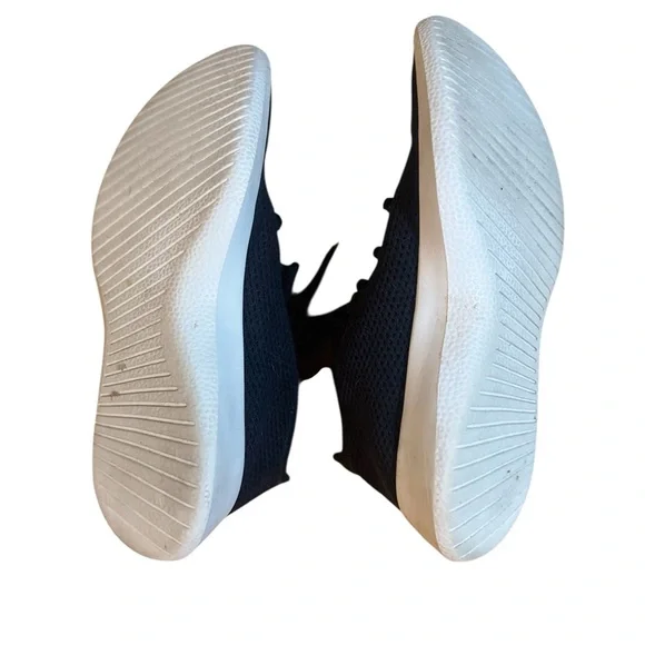 ALLBIRDS Black Tree runners sneakers size 9 - Picture 3 of 4